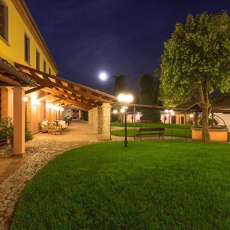 Corte Dei Tini Villa Vomano Buitenkant foto