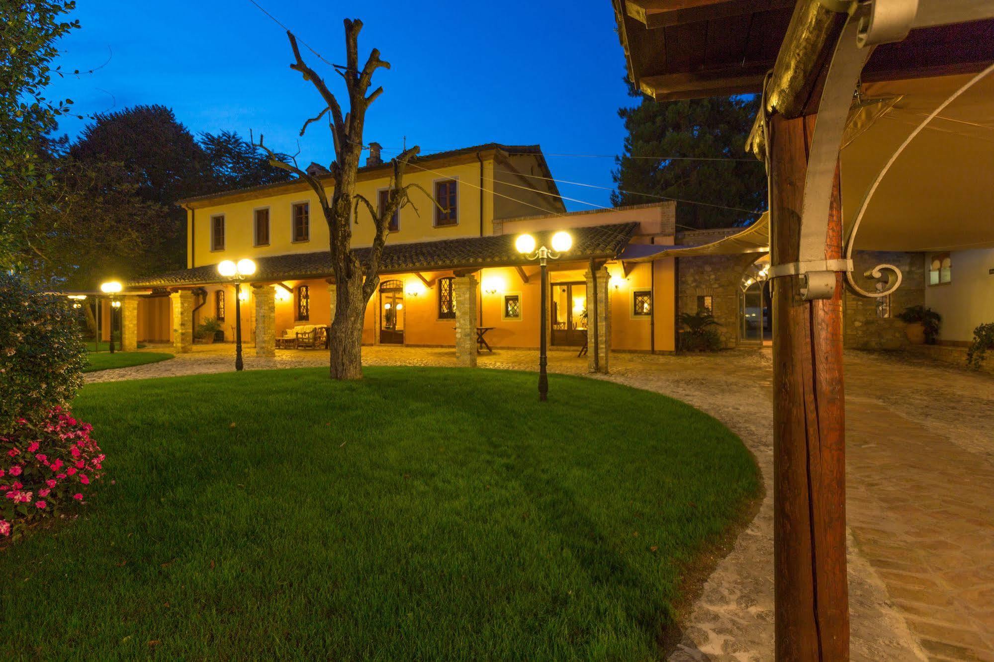 Corte Dei Tini Villa Vomano Buitenkant foto