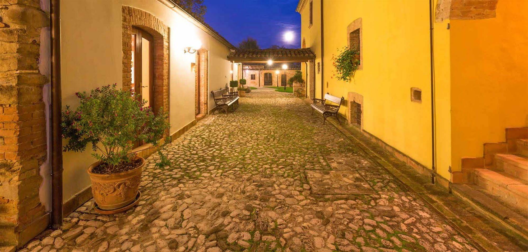 Corte Dei Tini Villa Vomano Buitenkant foto