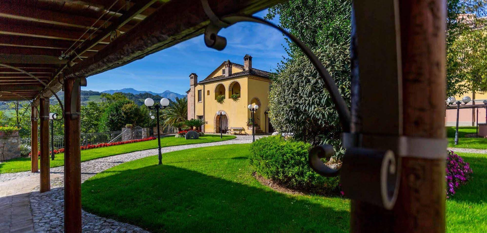 Corte Dei Tini Villa Vomano Buitenkant foto