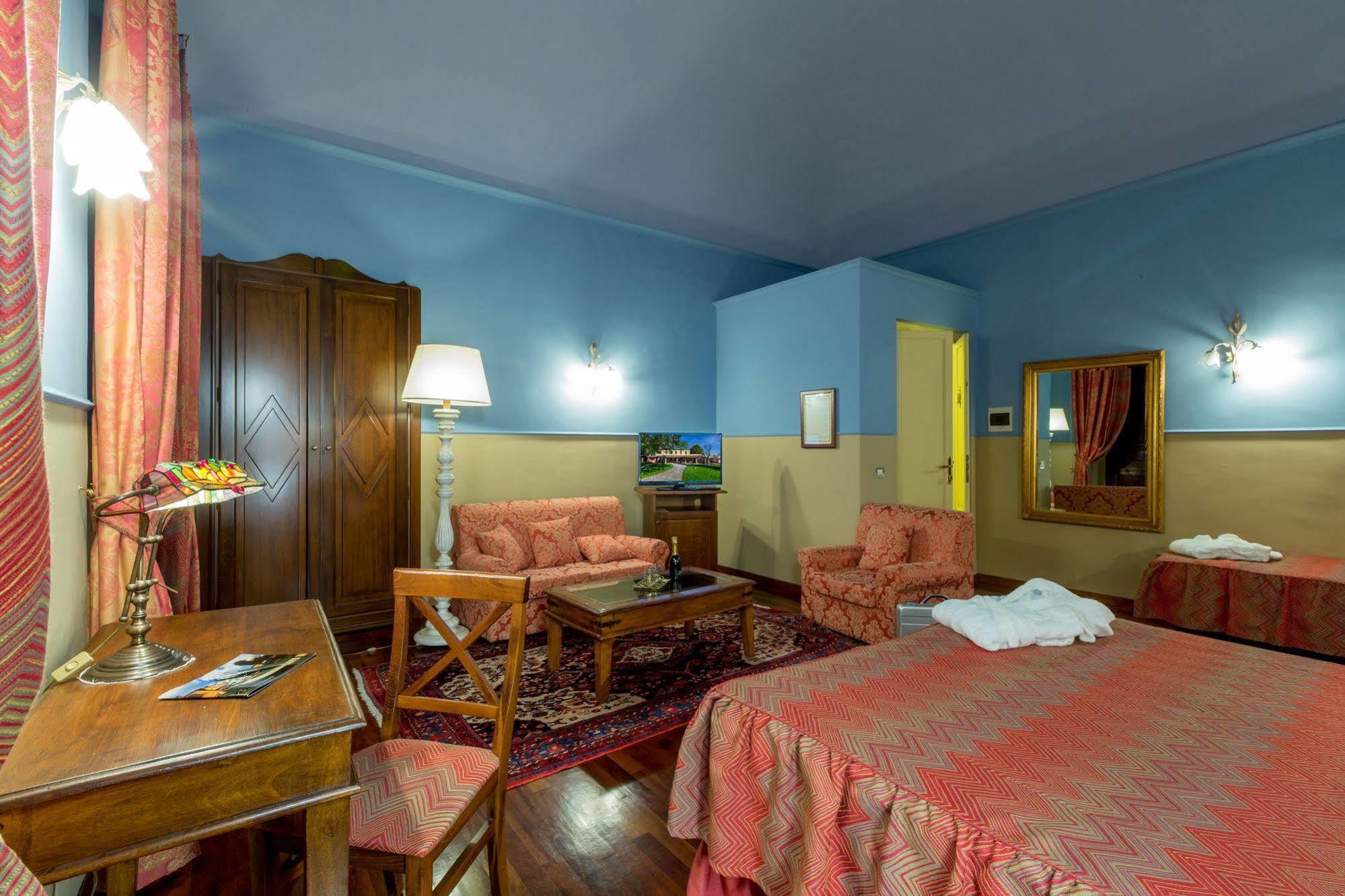 Corte Dei Tini Villa Vomano Buitenkant foto