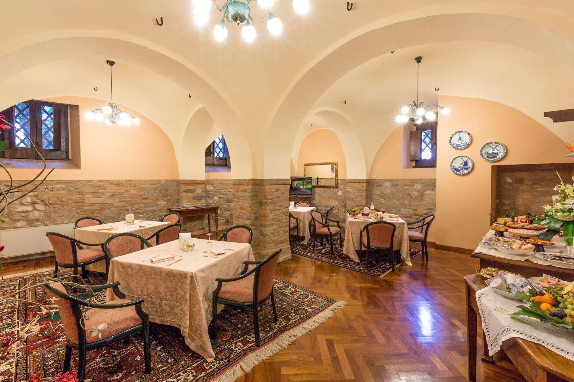 Corte Dei Tini Villa Vomano Buitenkant foto